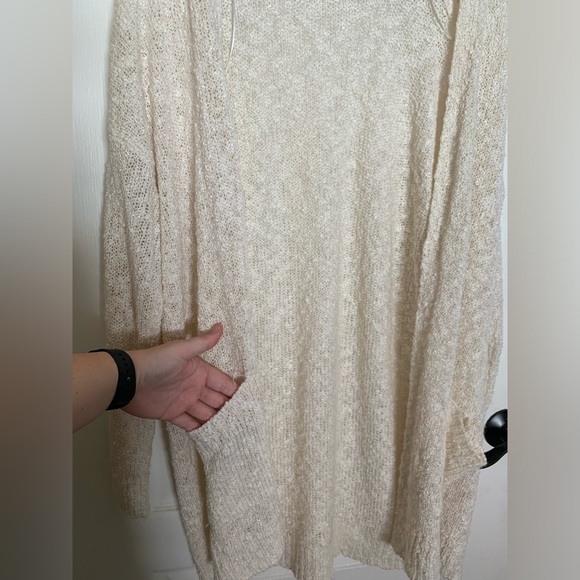 Garage Women’s White Lightweight Cardigan - Small - Picture 5 of 6